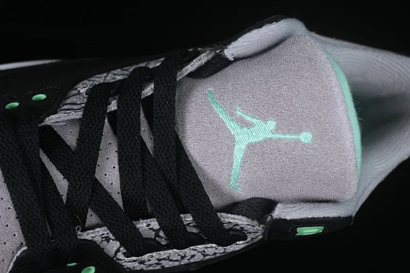 All categories Air Jordan Jordan series basketball shoes Air Jordan 3 Air Jordan 3 "Green Glow" AJ3 Joe 3 black and green full head layer CT8532-031